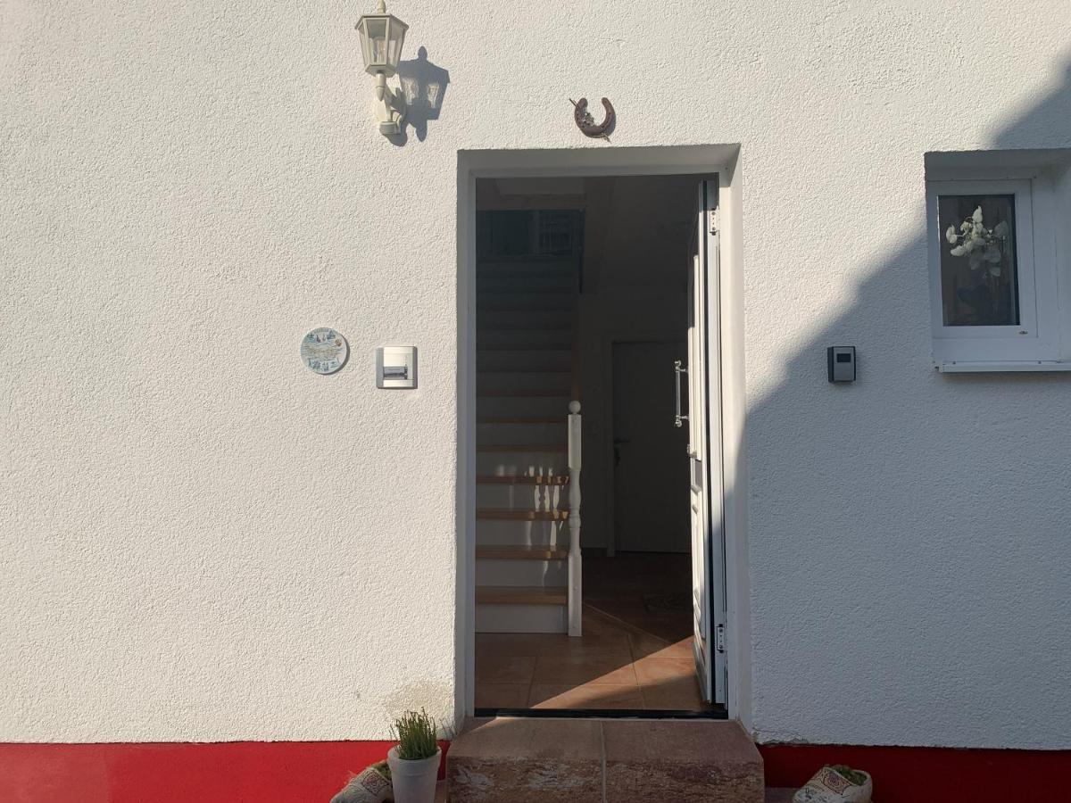 La Toskana Apartment Ihr Rueckzugsort Am Regen Zeitlarn ภายนอก รูปภาพ