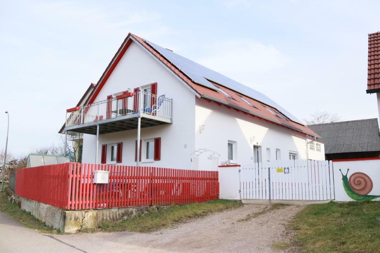 La Toskana Apartment Ihr Rueckzugsort Am Regen Zeitlarn ภายนอก รูปภาพ